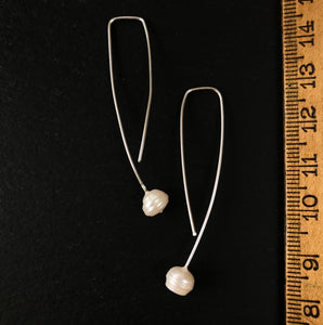 Geo earrings - pearl